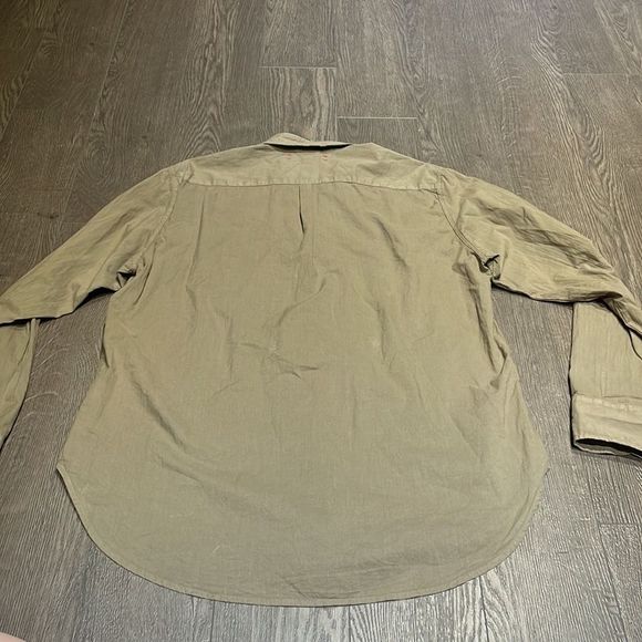 XÍRENA | Olive Green Button Up Beau Shirt - Picture 12 of 15